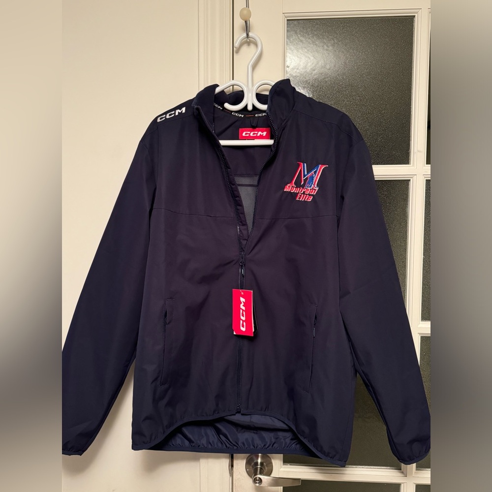 CCM tracksuit Montreal elite jacket size L (never worn)